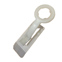 Cargar imagen en el visor de la galería, o-ring tuff white christmas clip
